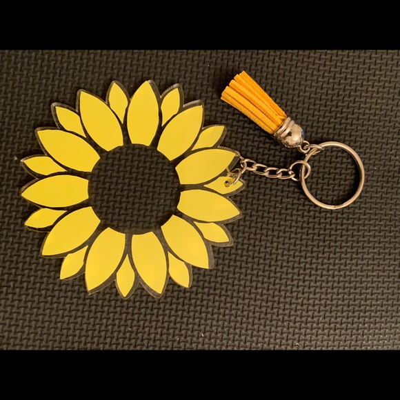 Mom and baby key chains plus other custom keychain - Picture 12 of 16